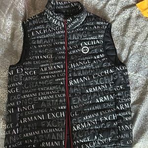 Large Men Armani Exchange vest. Excellent condition.